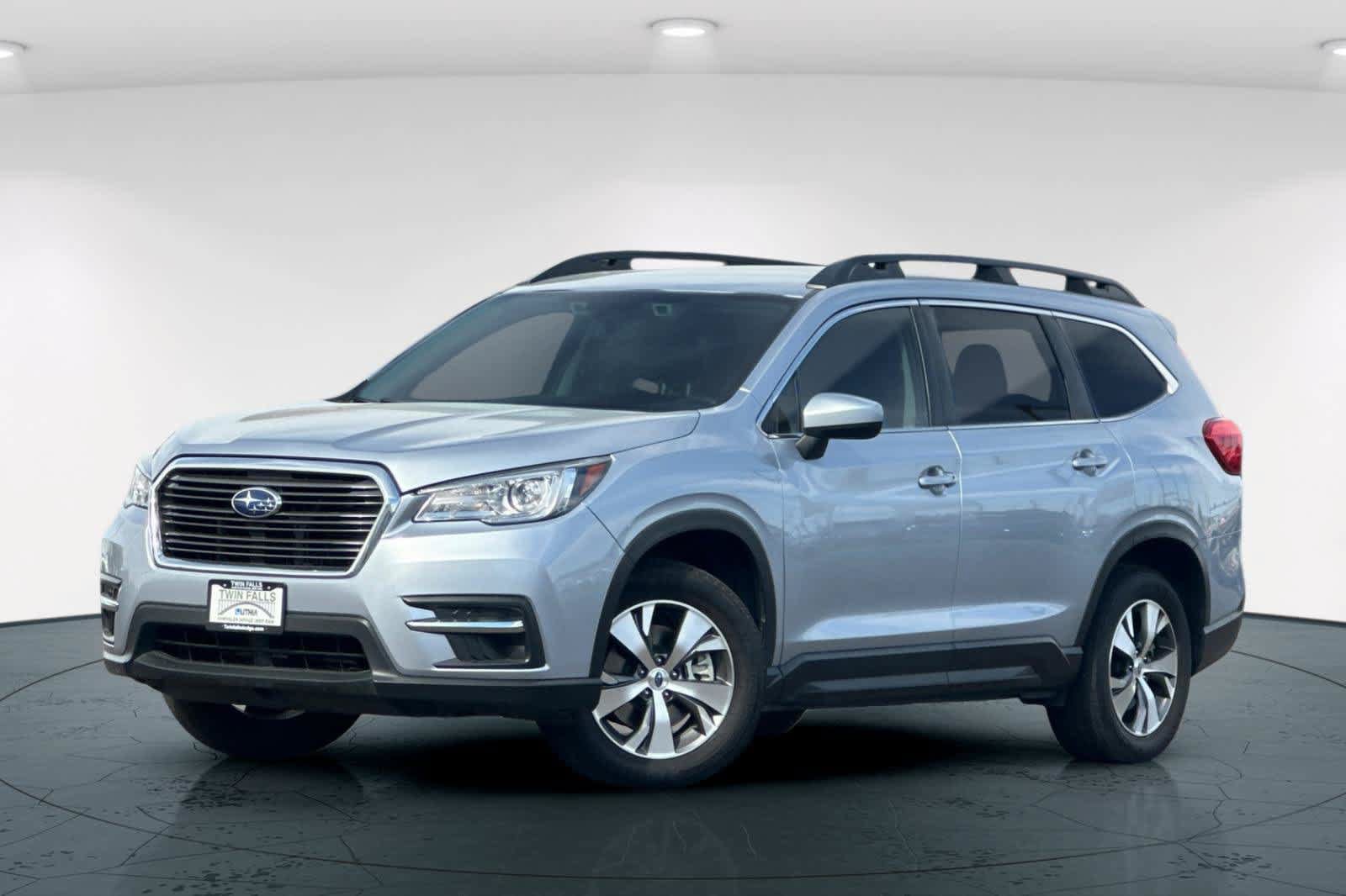 Used 2022 Subaru Ascent Premium w/ Convenience Package AWD/4WD image 1