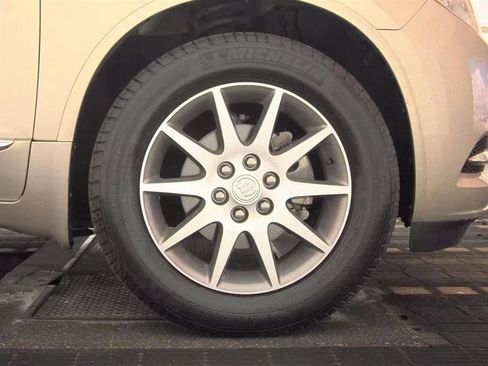 Used 2015 Buick Enclave Leather FWD image 10