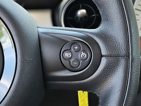 Used 2013 MINI Cooper Hardtop FWD image 22