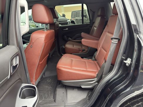 Used 2019 Chevrolet Tahoe Premier w/ Premier Plus Edition image 23