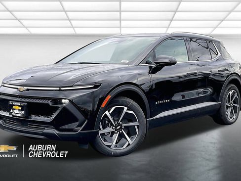 New 2026 Chevrolet Equinox EV LT AWD/4WD image 2
