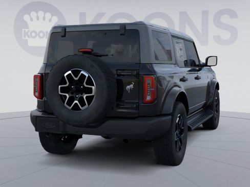 New 2026 Ford Bronco Outer Banks image 11