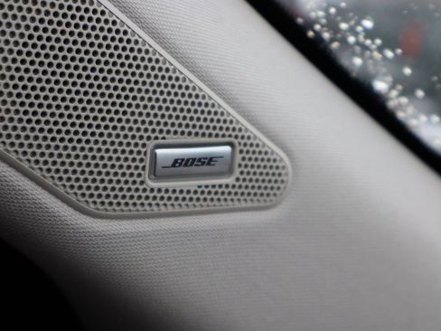 Used 2022 Nissan Rogue SL w/ SL Premium Package image 16