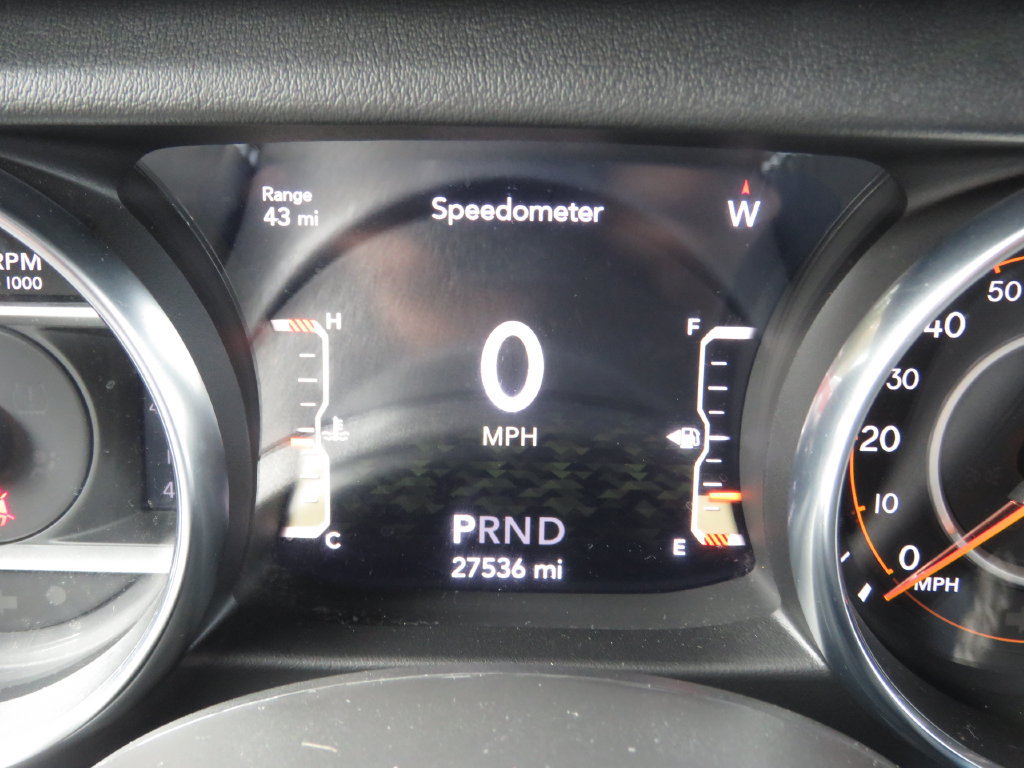 Used 2022 Jeep Wrangler Unlimited Sahara AWD/4WD image 20