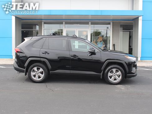Used 2023 Toyota RAV4 XLE w/ Convenience Package AWD/4WD image 3
