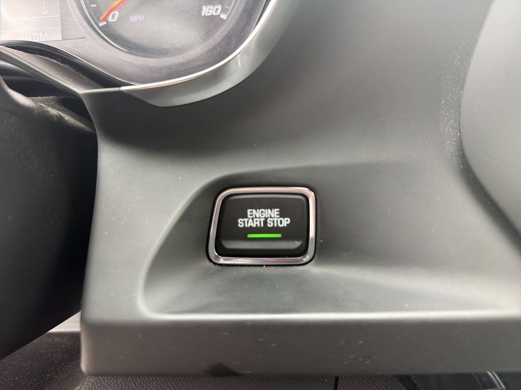 Used 2023 Chevrolet Camaro LT RWD image 17