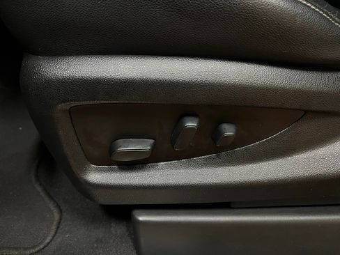 Used 2020 Chevrolet Tahoe LT image 26