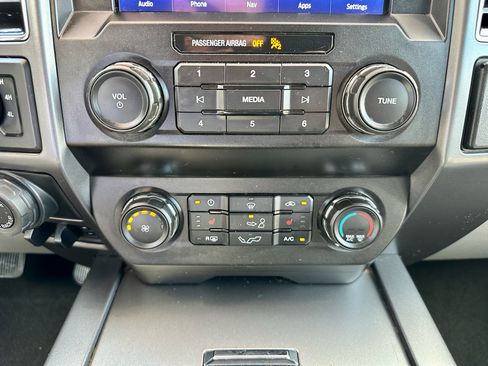 Used 2020 Ford F150 XLT w/ Equipment Group 302A Luxury image 21