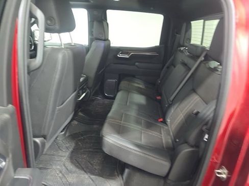 Used 2025 Chevrolet Silverado 1500 High Country AWD/4WD image 12