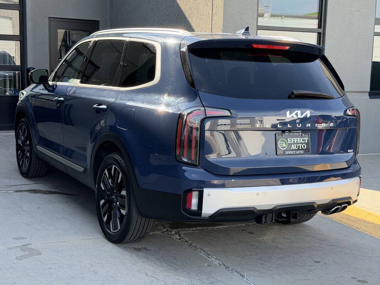 Used 2024 Kia Telluride SX AWD/4WD image 9