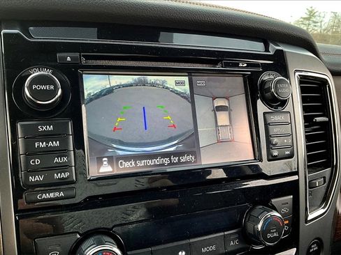 Used 2018 Nissan Titan Platinum Reserve image 15