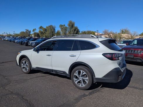 Used 2020 Subaru Outback Touring XT image 3