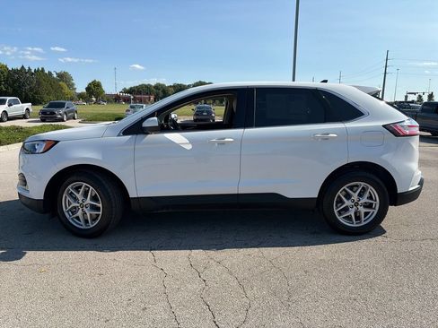 Used 2023 Ford Edge SEL w/ Convenience Package AWD/4WD image 4
