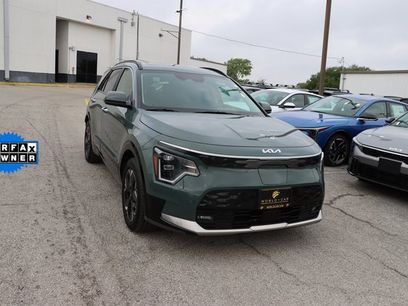 Certified 2024 Kia Niro Wave