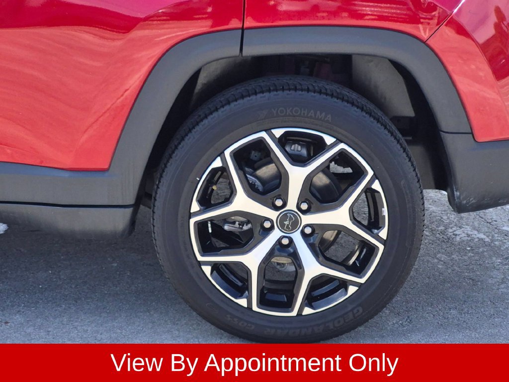 Used 2025 Jeep Compass Limited AWD/4WD image 35