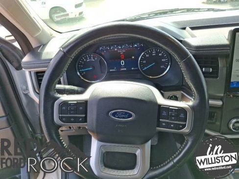 Used 2024 Ford Expedition XLT AWD/4WD image 14