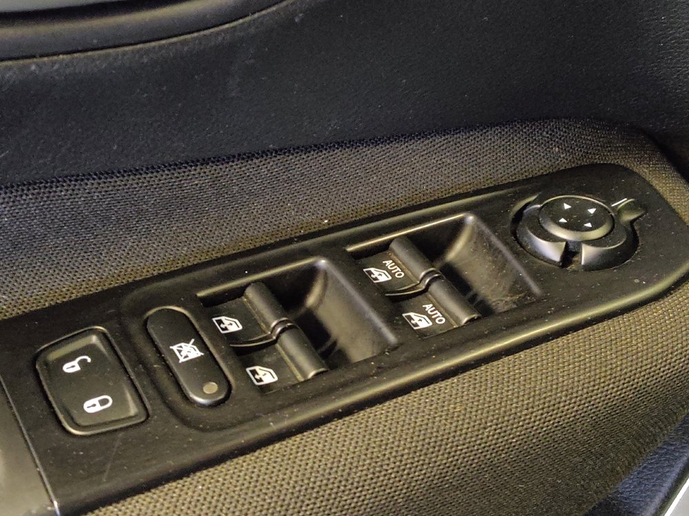 Used 2021 Jeep Renegade Sport FWD image 27
