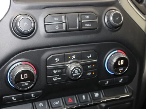 Used 2019 Chevrolet Silverado 1500 LT w/ All-Star Edition AWD/4WD image 48
