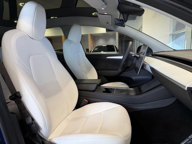 Used 2023 Tesla Model Y Long Range AWD/4WD image 24