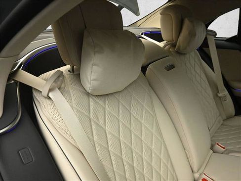 New 2026 Mercedes-Benz S 580 4MATIC Sedan image 24