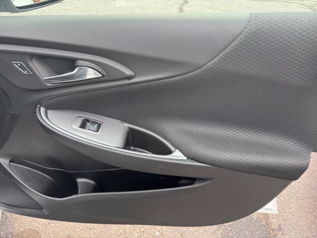 Used 2025 Chevrolet Malibu LT FWD image 13