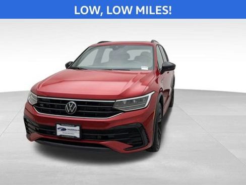 Used 2024 Volkswagen Tiguan SE R-Line image 8
