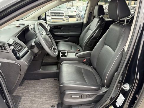 Used 2025 Honda Odyssey Elite image 13