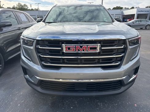 Used 2025 GMC Acadia Elevation image 7