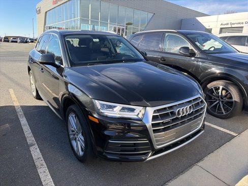 Used 2018 Audi Q5 2.0T Premium Plus w/ Premium Plus Package image 10