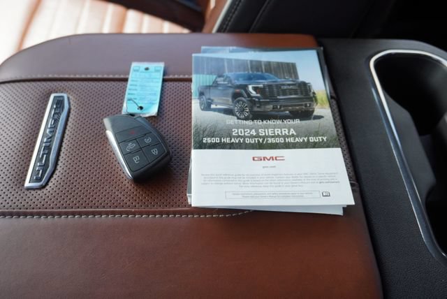 Used 2024 GMC Sierra 3500 Denali Ultimate AWD/4WD image 48