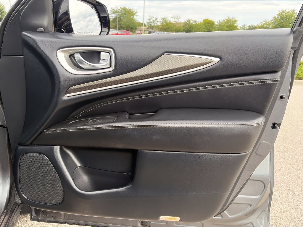 Used 2019 INFINITI QX60 Pure AWD/4WD image 10