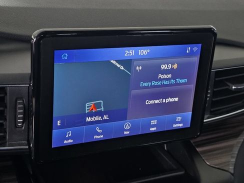 Used 2020 Ford Explorer Limited w/ Class III Trailer Tow Package AWD/4WD image 27