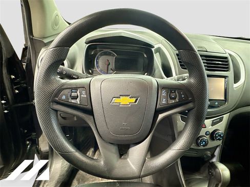Used 2015 Chevrolet Trax LT image 11