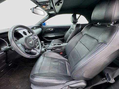 Used 2017 Ford Mustang GT Premium w/ Equipment Group 401A RWD image 13