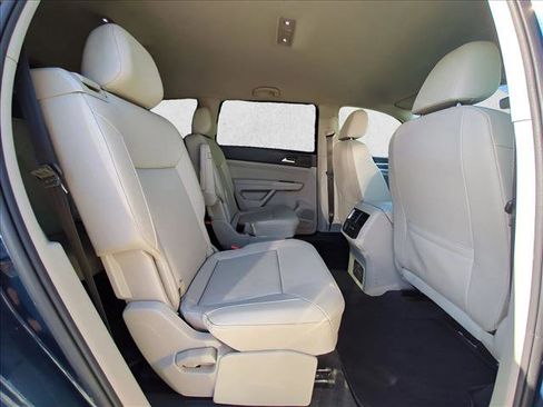 Used 2022 Volkswagen Atlas SE w/ Black Wheel Package image 20