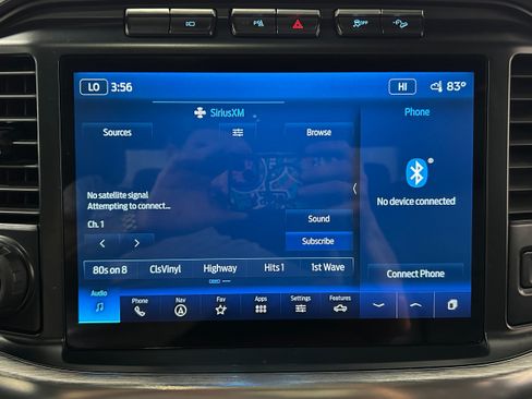 Used 2022 Ford F150 Lariat w/ Equipment Group 502A High AWD/4WD image 5