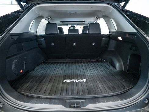 Certified 2021 Toyota RAV4 Limited FWD image 39