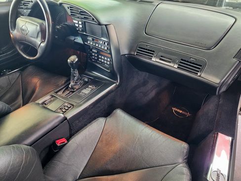 Used 1996 Chevrolet Corvette Coupe RWD image 14