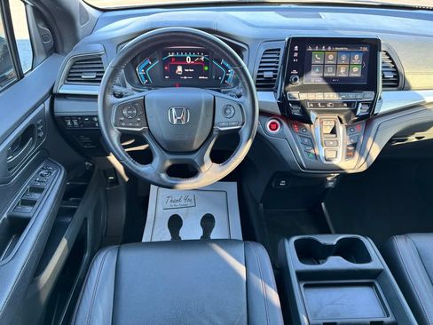 Used 2023 Honda Odyssey Sport image 20