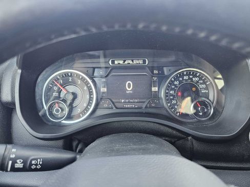 Used 2019 RAM 1500 Big Horn AWD/4WD image 17