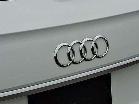 Used 2021 Audi Q5 2.0T Premium w/ Convenience Package image 34