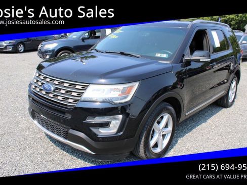 Used 2016 Ford Explorer XLT w/ Equipment Group 202A AWD/4WD image 1