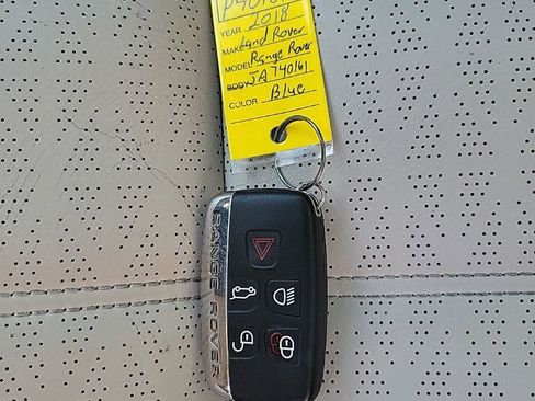 Used 2018 Land Rover Range Rover Velar R-Dynamic HSE AWD/4WD image 36