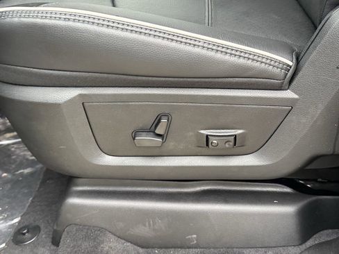 New 2025 RAM 2500 Laramie image 14