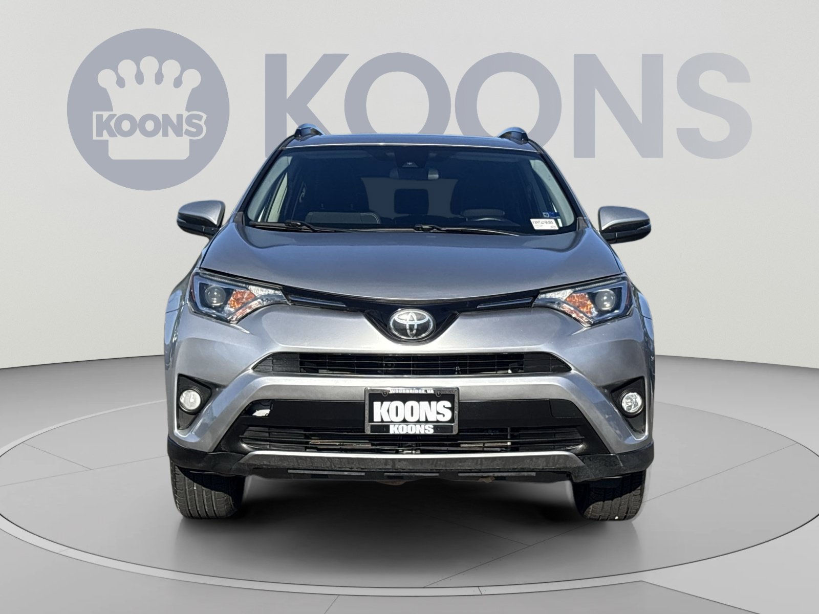 Used 2018 Toyota RAV4 XLE w/ Plus Extra Value Package FWD image 11