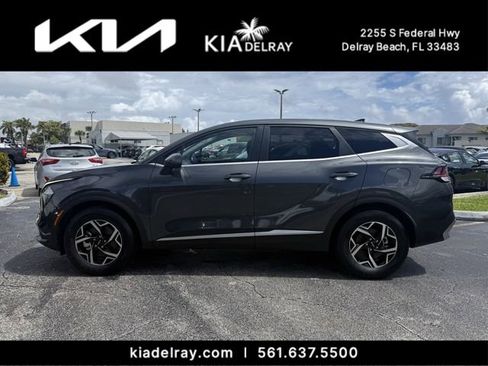 Used 2023 Kia Sportage LX FWD image 5