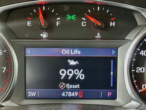 Used 2025 Chevrolet Blazer LT AWD/4WD image 18