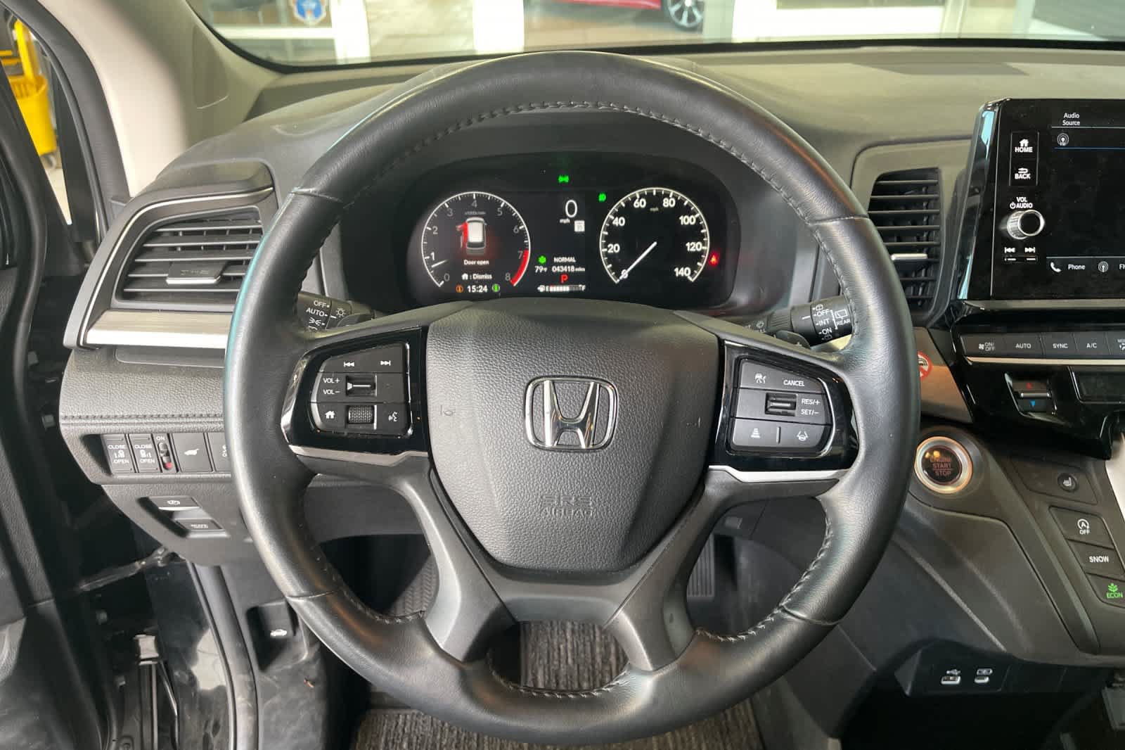 Used 2025 Honda Odyssey EX-L image 12