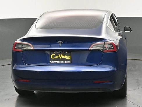 Used 2017 Tesla Model 3 Long Range image 3