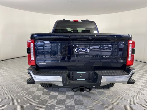 Certified 2025 Ford F350 Lariat image 6